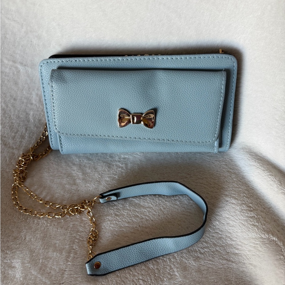 Elegant Blue Women's Bag with Gold Accents